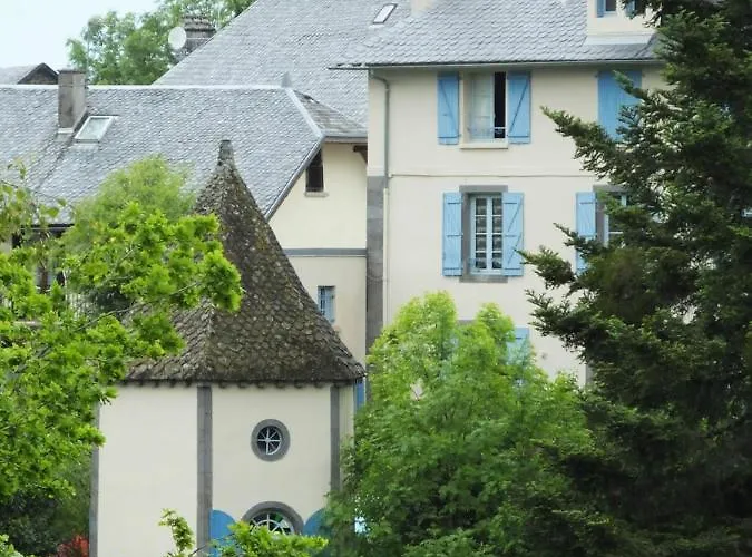 Les Andalouses