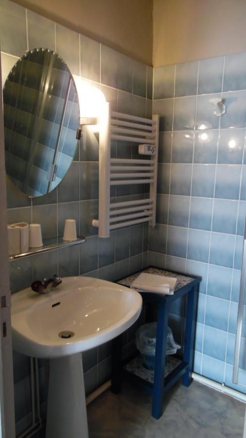 Les Andalouses Guest house Aveze (Puy-de-Dome)